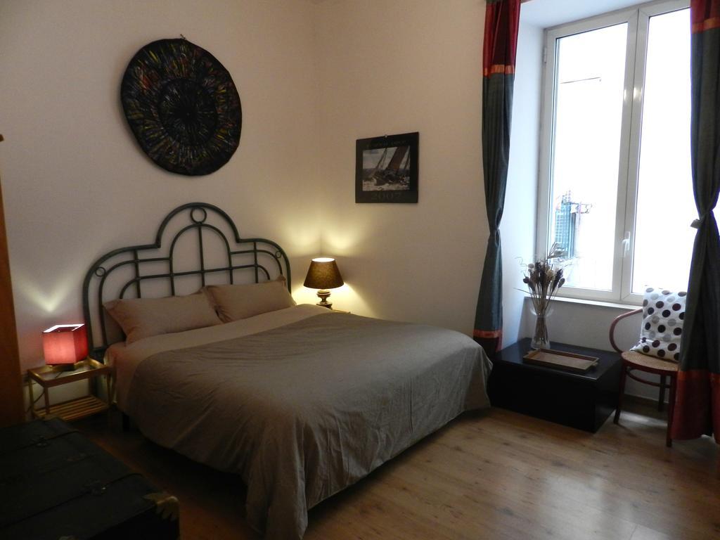 Апартаменты Modern Flat Cavour Неаполь Экстерьер фото